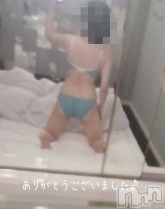 新潟デリヘル人妻不倫処　桃屋　新潟店(ヒトヅマフリンドコロモモヤ) しずく・清純派愛嬌◎(43)の9月3日写メブログ「昨日のお礼💌です」