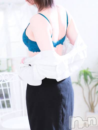 しずく・清純派愛嬌◎