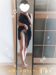 新潟デリヘル人妻不倫処　桃屋　新潟店(ヒトヅマフリンドコロモモヤ) しずく・清純派愛嬌◎(43)の9月19日写メブログ「眠いときのえっち(  ¯꒳​¯ )ᐝ🩷」