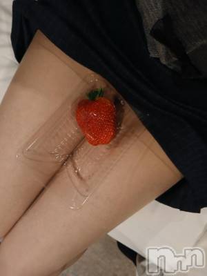 新潟デリヘル 人妻不倫処　桃屋　新潟店(ヒトヅマフリンドコロモモヤ) しずく・清純派愛嬌◎(43)の1月21日写メブログ「🍓いちごフェア🍓✨」