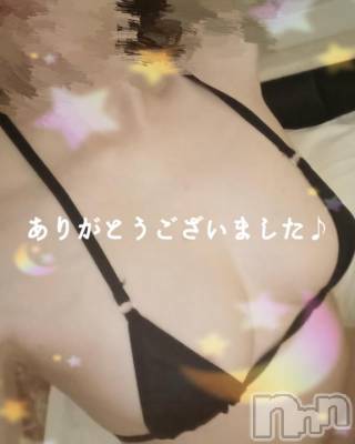 新潟デリヘル 人妻不倫処　桃屋　新潟店(ヒトヅマフリンドコロモモヤ) しずく・清純派愛嬌◎(43)の8月12日写メブログ「お久しぶりの診察🏥🩷」
