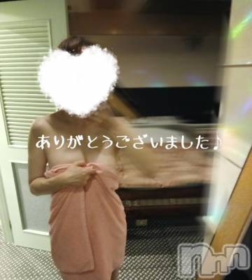 新潟デリヘル 人妻不倫処　桃屋　新潟店(ヒトヅマフリンドコロモモヤ) しずく・清純派愛嬌◎(43)の9月20日写メブログ「ご新規さま🍑✨」