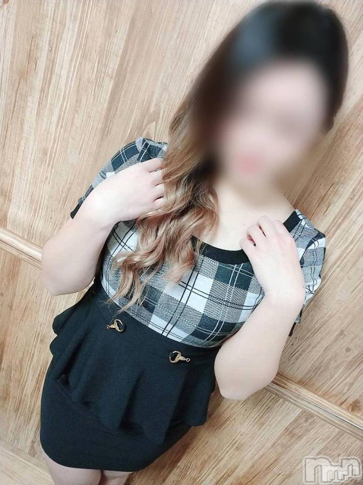 上田発デリヘル(マシェリ)の2025年10月8日お店速報「急遽出勤決定10/8(水）11:30~17ふうかsan32歳」