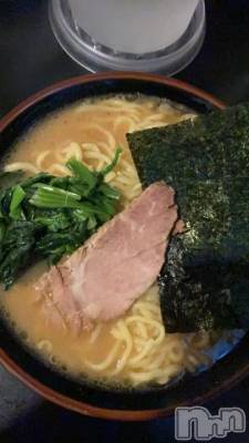 新潟デリヘル 奥様特急 新潟店(オクサマトッキュウニイガタテン) める(19)の4月4日写メブログ「食べたい、、」