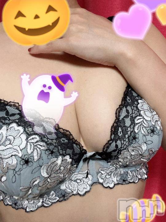 長岡人妻デリヘルBIANCA～主人の知らない私～長岡店(ビアンカナガオカテン) 藤森　さえ(35)の10月4日写メブログ「こんにちはー(●´ω｀●)」