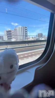 䤹