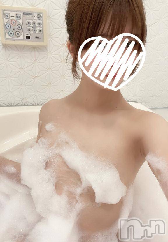 新潟手コキ新潟風俗Noel-ノエル-(ノエル)つきひ(21)の2025年5月6日写メブログ「イク寸前に寸止めされると、、、」