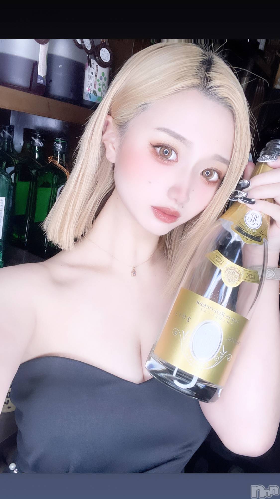 Х顦Lune LYNX(롼󥯥) 2023ǯ123̥֥֥ꥹ👸👑🥂💫