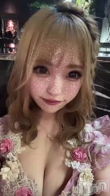 Ӥ