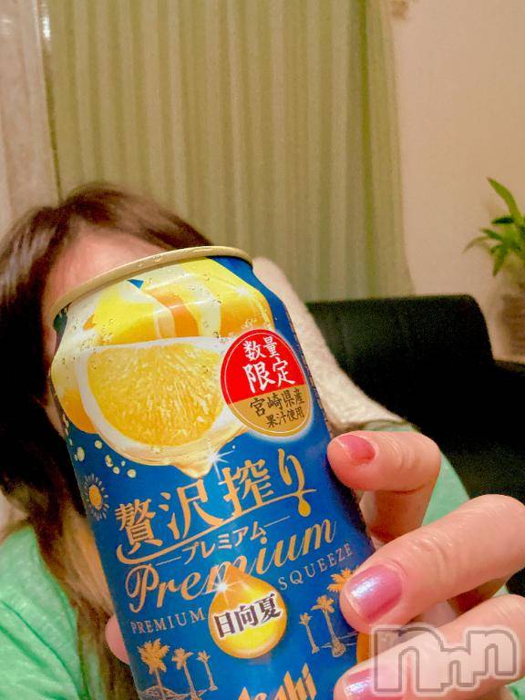 新潟デリヘル新潟人妻デリバリーヘルス 下心 ～したごころ～(シタゴコロ) りな奥様(45)の6月12日写メブログ「なにコレ✨」