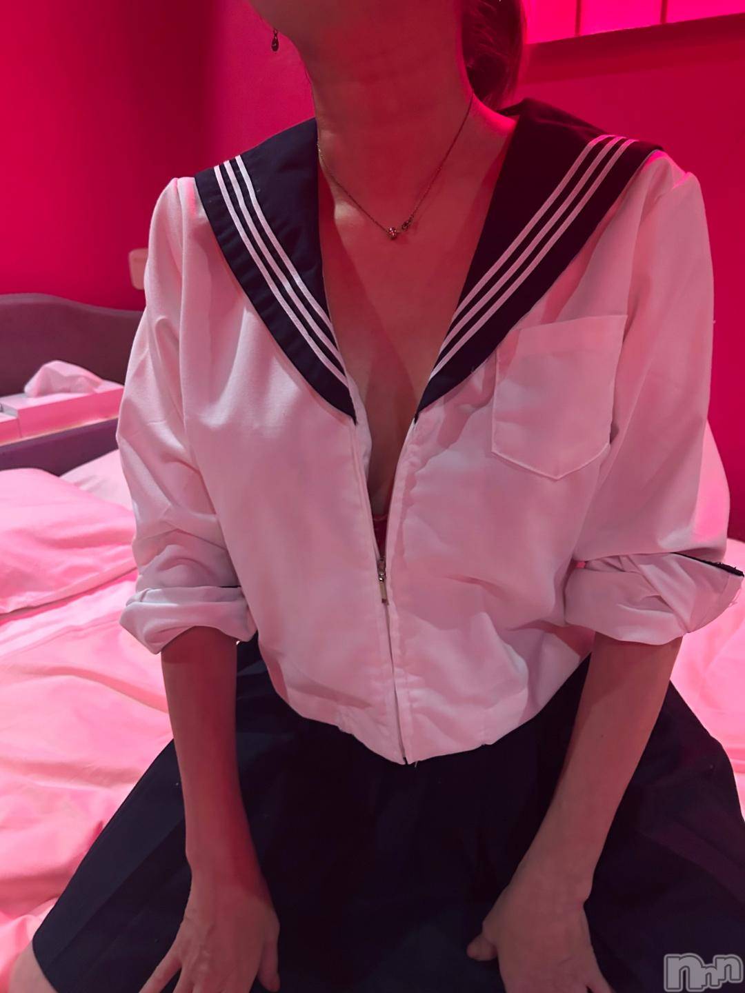 新潟人妻デリヘル一夜妻(イチヤヅマ)りな/熟女のエロス(45)の2024年10月23日写メブログ「ゴメンちゃい🙏」