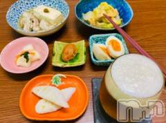 新潟デリヘル一夜妻(イチヤヅマ) りな/熟女のエロス(45)の5月6日写メブログ「雨だし、まったり…💕」