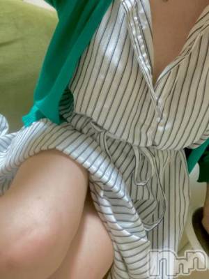 新潟人妻デリヘル 一夜妻(イチヤヅマ) りな/熟女のエロス(45)の8月1日写メブログ「擦りつけて💕」