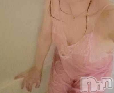 新潟デリヘル 一夜妻(イチヤヅマ) りな/熟女のエロス(45)の10月25日写メブログ「お早くね💕」