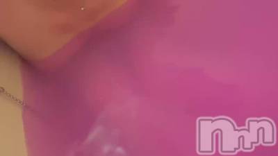 新潟人妻デリヘル 一夜妻(イチヤヅマ) りな/熟女のエロス(45)の8月19日動画「オフショット♫」