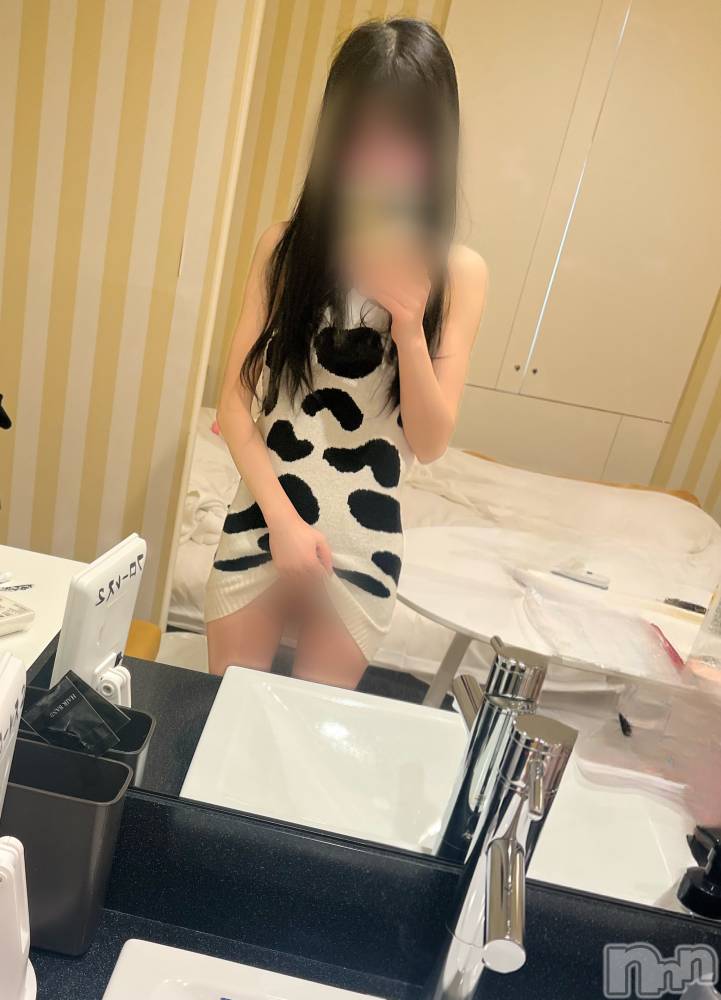 三条デリヘル人妻じゅんちゃん-出稼ぎ0！地元の奥様専門-(ヒトヅマジュンチャン) 椿 りな☆圧巻の美人妻(35)の4月30日写メブログ「迷った結果」