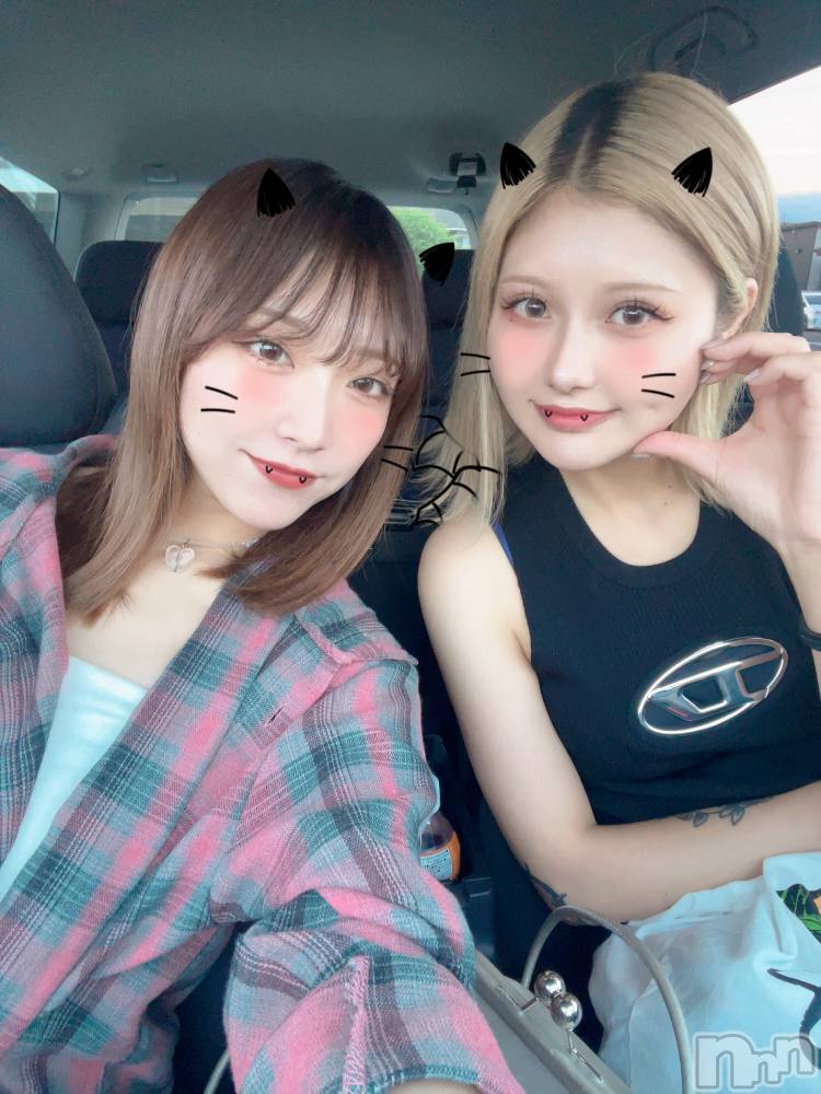 ܱХ顦club Eight(֡) 823̥֥🤝🏻👩🏻‍❤️‍👩🏻🎂