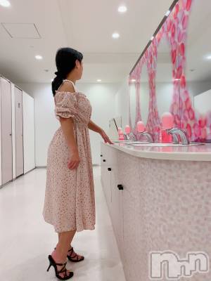 長野人妻デリヘル 閨(ネヤ) なつめ(31)の8月9日写メブログ「女子トイレで」