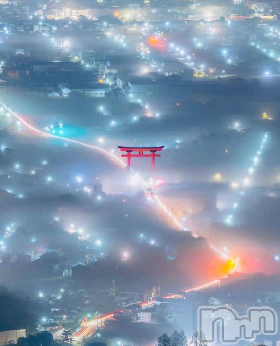 長岡デリヘルBIANCA～主人の知らない私～長岡店(ビアンカナガオカテン) 日野坂　はなみ(41)の1月1日写メブログ「[お題]from:猫と遊ぶさん」