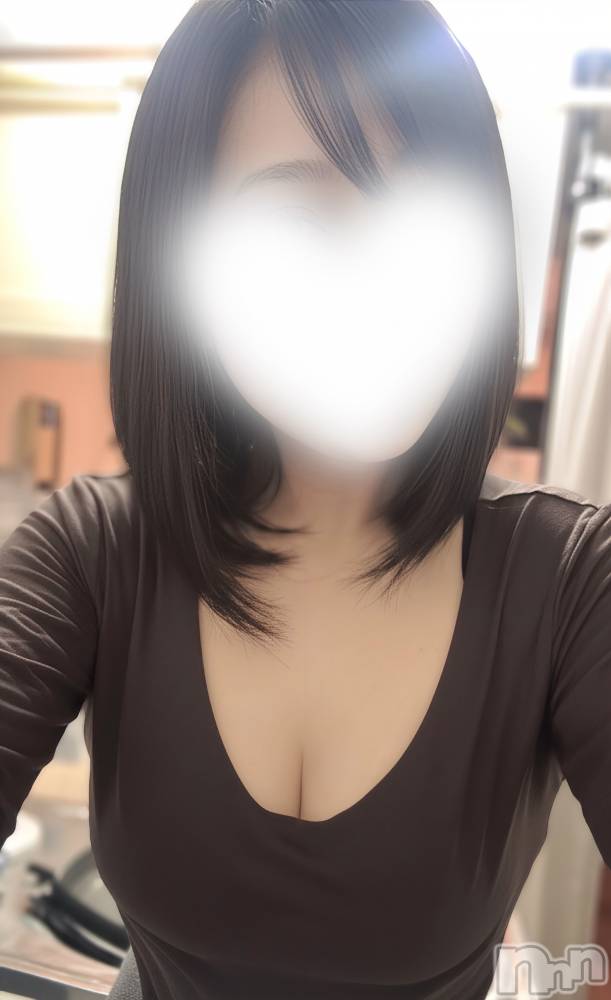 新潟メンズエステあろまえすて＠新潟(アロマエステアットニイガタ) 華里奈＊かりな(37)の12月12日写メブログ「切っちゃいました✂️」