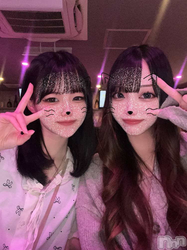 ����������ʥå��������륺�С�Girls Bar Philia(�����륺�С��ե��ꥢ) �뤫��5��23���̥�֥���������ή�ԤäƤ�🤧��