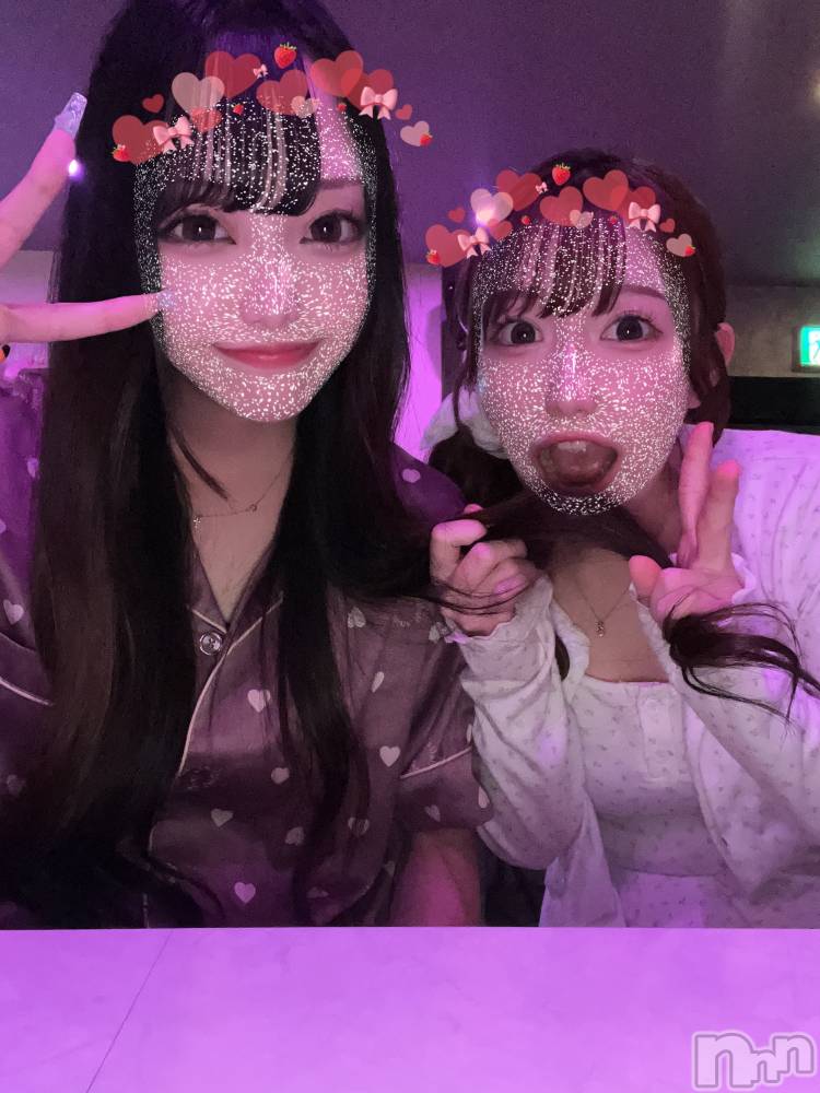 ����������ʥå��������륺�С�Girls Bar Philia(�����륺�С��ե��ꥢ) �뤫��8��8���̥�֥����֤�֤���