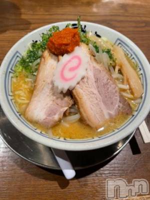 新潟人妻デリヘル 一夜妻(イチヤヅマ) こよい/S級美女(23)の7月28日写メブログ「暑い?」