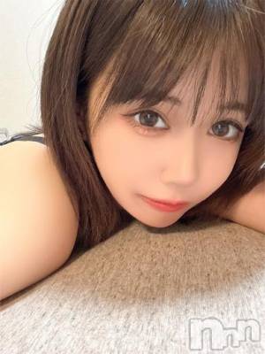 黒咲れの(19) 身長160cm、スリーサイズB84(C).W56.H86。上越デリヘル RICHARD（リシャール）(リシャール)在籍。