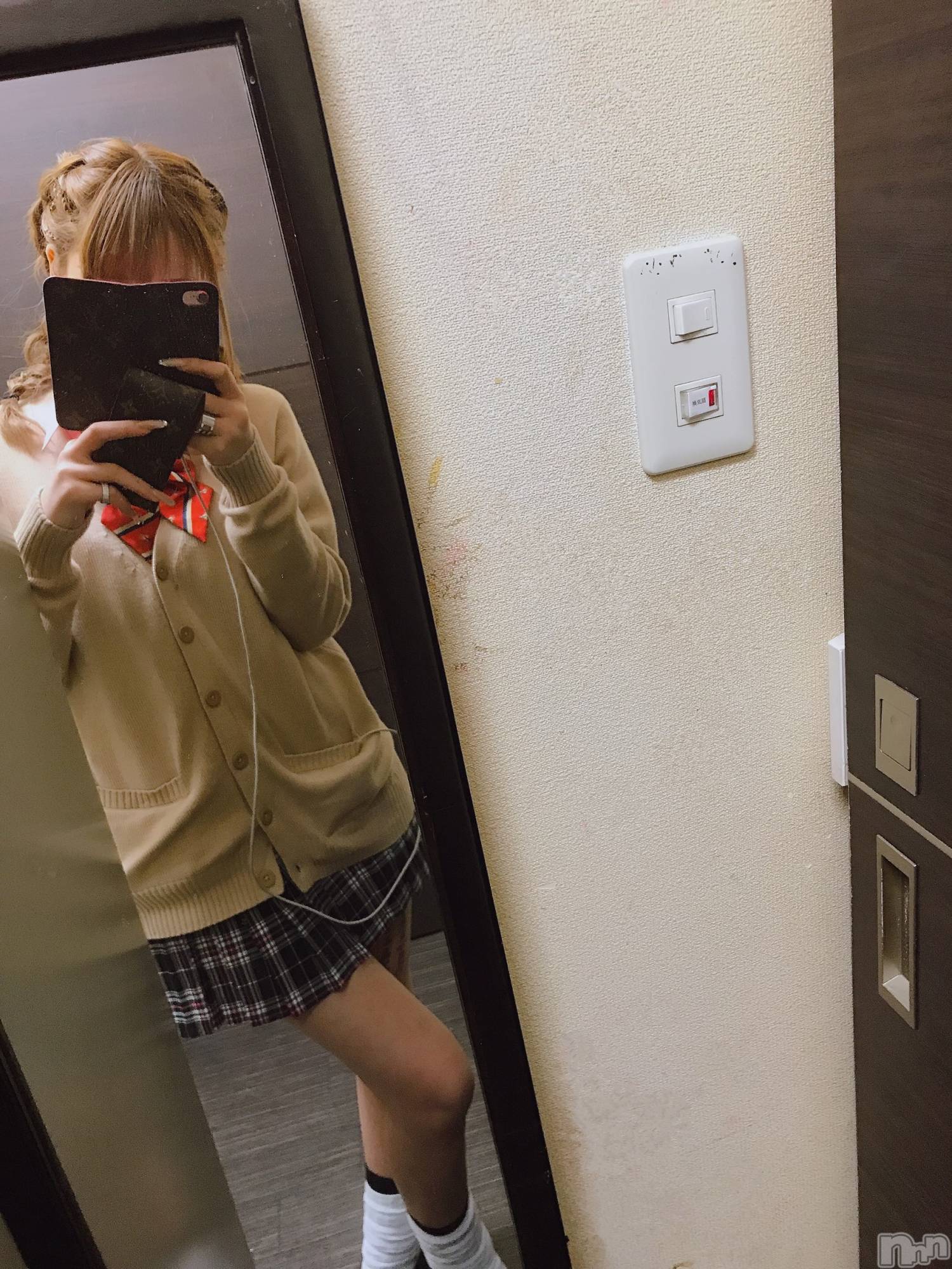 上越デリヘルわちゃわちゃ(ワチャワチャ)あいら☆絶妙なエロいボディ(22)の2023年1月11日写メブログ「仲良し様方ありがとう💗💗」