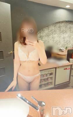 新潟デリヘル ENDLESS-安心の地元新潟の素人のみ-(エンドレス) リコ☆リピ率80%の大人美女(35)の10月28日写メブログ「謎めいてるオンナ🧝🏻‍♀️？」