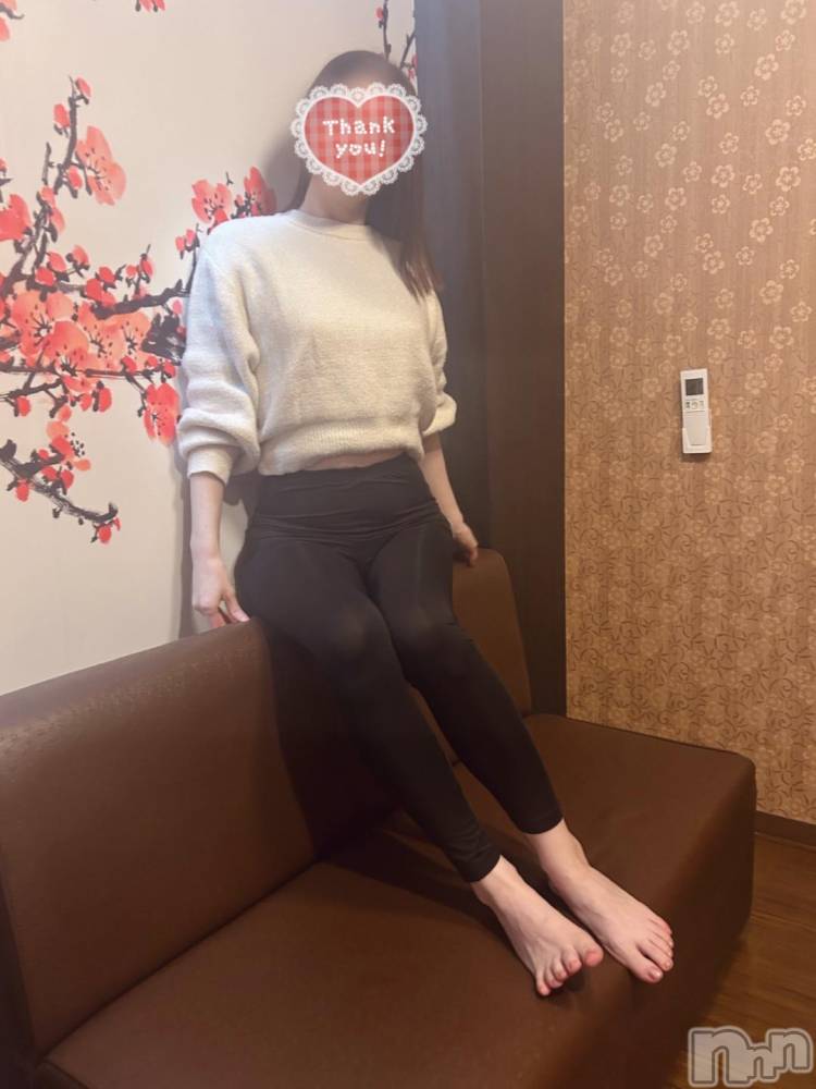 長岡デリヘルBIANCA~主人の知らない私~長岡店(ビアンカナガオカテン) 大島 ひな(30)の11月18日写メブログ「こんばんは☆」