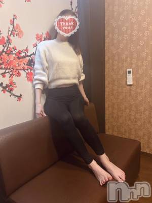 長岡デリヘル BIANCA～主人の知らない私～長岡店(ビアンカナガオカテン) 大島　ひな(30)の11月18日写メブログ「こんばんは☆」