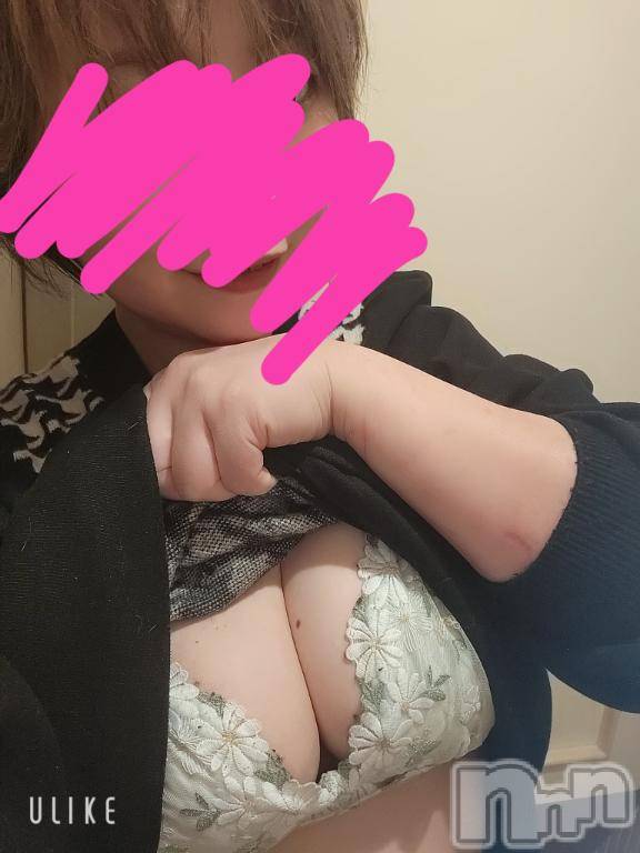 新潟人妻デリヘル人妻不倫処　桃屋　新潟店(ヒトヅマフリンドコロモモヤ)まなつ・骨抜き確定(36)の2024年12月30日写メブログ「クラウンでお会いした旦那さまへ」
