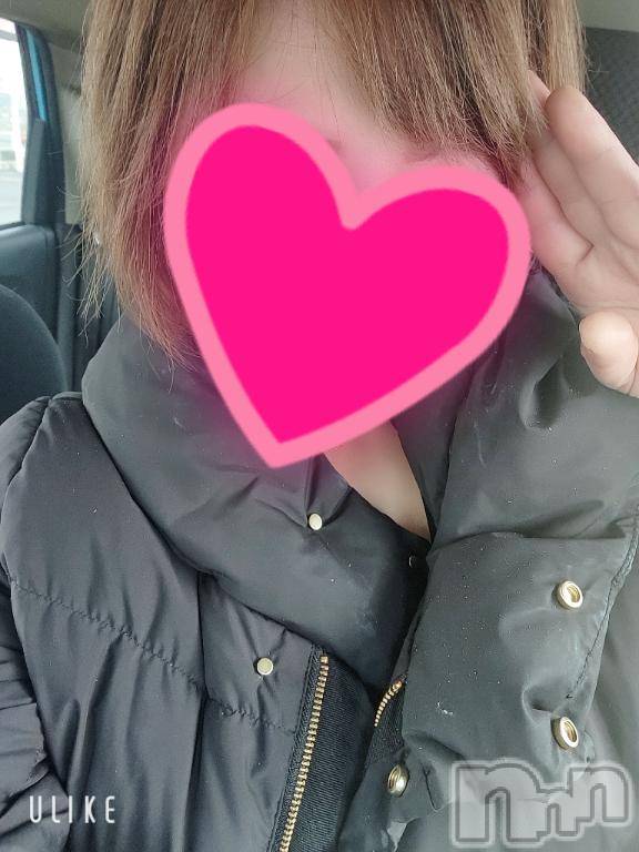 新潟人妻デリヘル人妻不倫処　桃屋　新潟店(ヒトヅマフリンドコロモモヤ)まなつ・骨抜き確定(36)の2025年1月4日写メブログ「出勤！！」