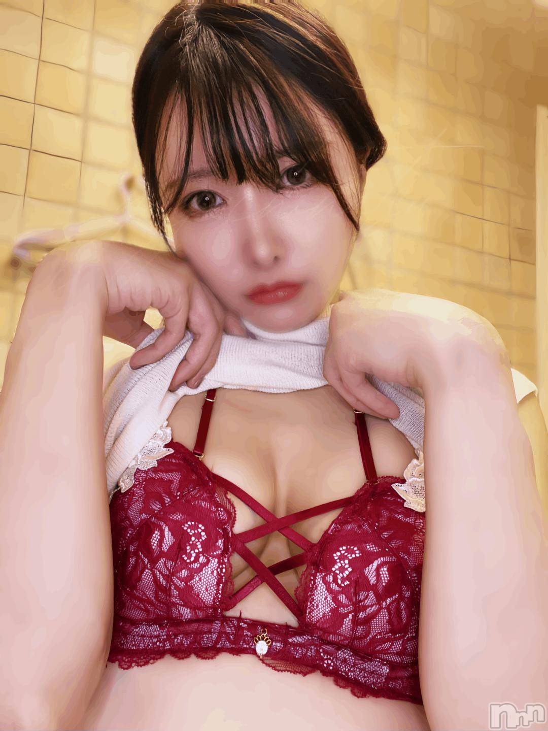 新潟風俗エステLa Muse(ラミューズ)ちなつ(27)の2024年11月14日写メブログ「何か発売しますね～そして伝説へ～」