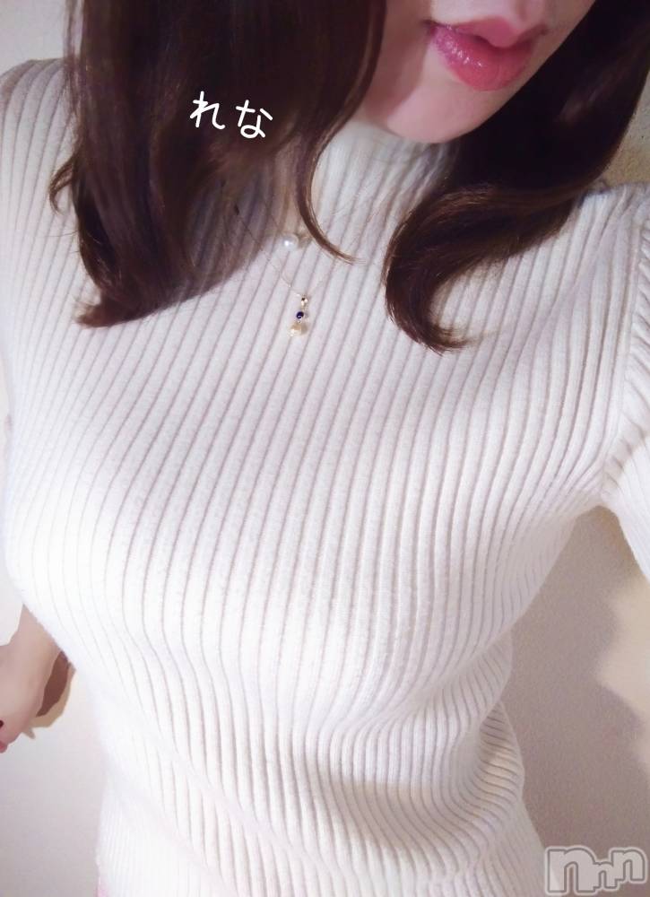 新潟風俗エステアロファン【厳選された美女のみ採用！】(アロファン) れな★女子アナ系(35)の11月23日写メブログ「やっぱり好き。」