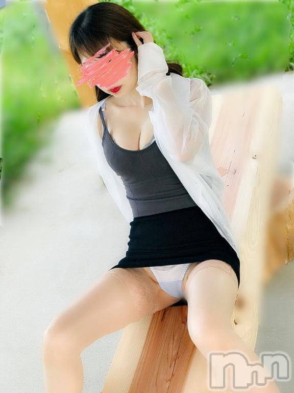 新潟デリヘルGRACE　新潟(グレース　ニイガタ) 瀬名(35)の11月6日写メブログ「気持ちいい天気だなぁ⸜( ´ ꒳ ` )⸝」