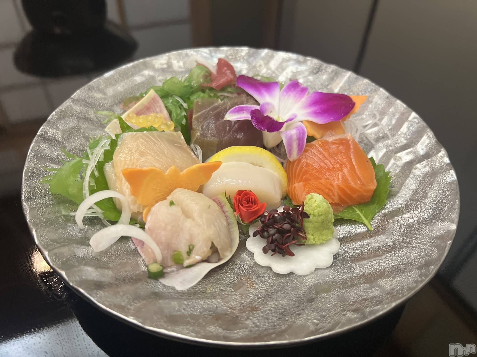 新潟手コキ新潟ゆったりプラス(お話し+デリ)(ユッタリプラス)このみ(25)の2022年9月25日写メブログ「貢ぎ癖」