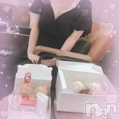 新潟デリヘル 新潟人妻　2nd Wife(セカンドワイフ) のん奥様(30)の10月18日写メブログ「出勤しました💛🌼」