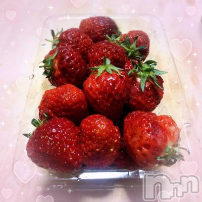 新潟デリヘル 新潟人妻　2nd Wife(セカンドワイフ) のん奥様(30)の4月18日写メブログ「大事だよね🍓」