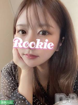 ゆかり☆魅惑的なGカップ美巨乳(23) 身長168cm、スリーサイズB93(G以上).W57.H86。長岡デリヘル ROOKIE(ルーキー)在籍。