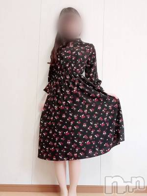 田中まき(34) 身長158cm、スリーサイズB83(C).W59.H85。長岡デリヘル すずらん 長岡店(スズランナガオカテン)在籍。