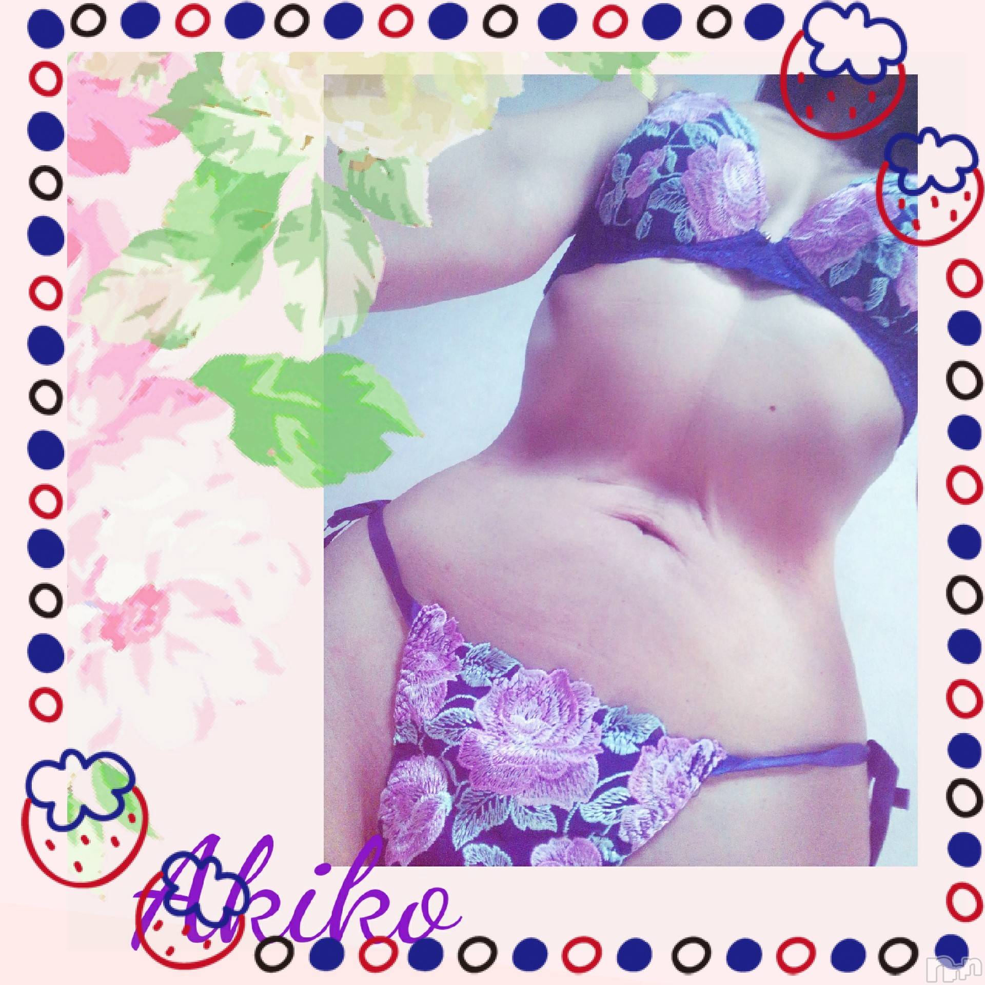 上田発人妻デリヘル人妻華道 上田店(ヒトヅマハナミチウエダテン)【熟女】あきこ(56)の2022年12月8日写メブログ「日記(^-^)」