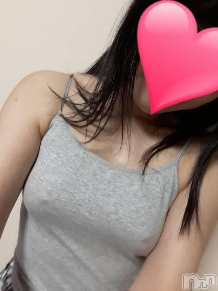 三条デリヘル(ヒトヅマジュンチャン)の2018年4月27日お店速報「エロい人妻さんとイケナイお時間を…」