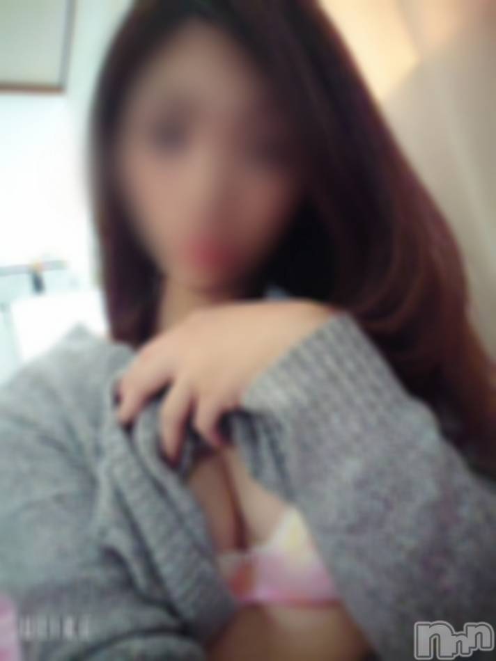 三条デリヘル(ヒトヅマジュンチャン)の2019年11月9日お店速報「レア奥様出勤中お急ぎ下さい」