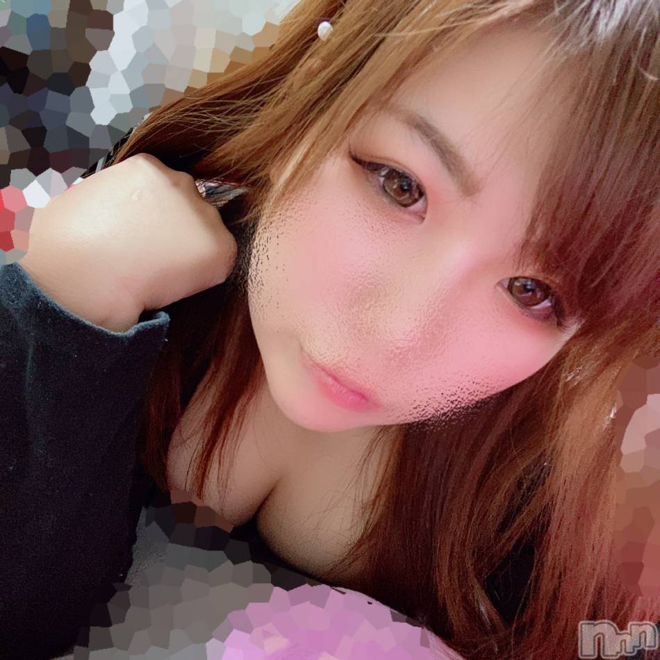 三条デリヘル(ヒトヅマジュンチャン)の2019年11月16日お店速報「レアな奥様といやらしく濃厚に…ッ」