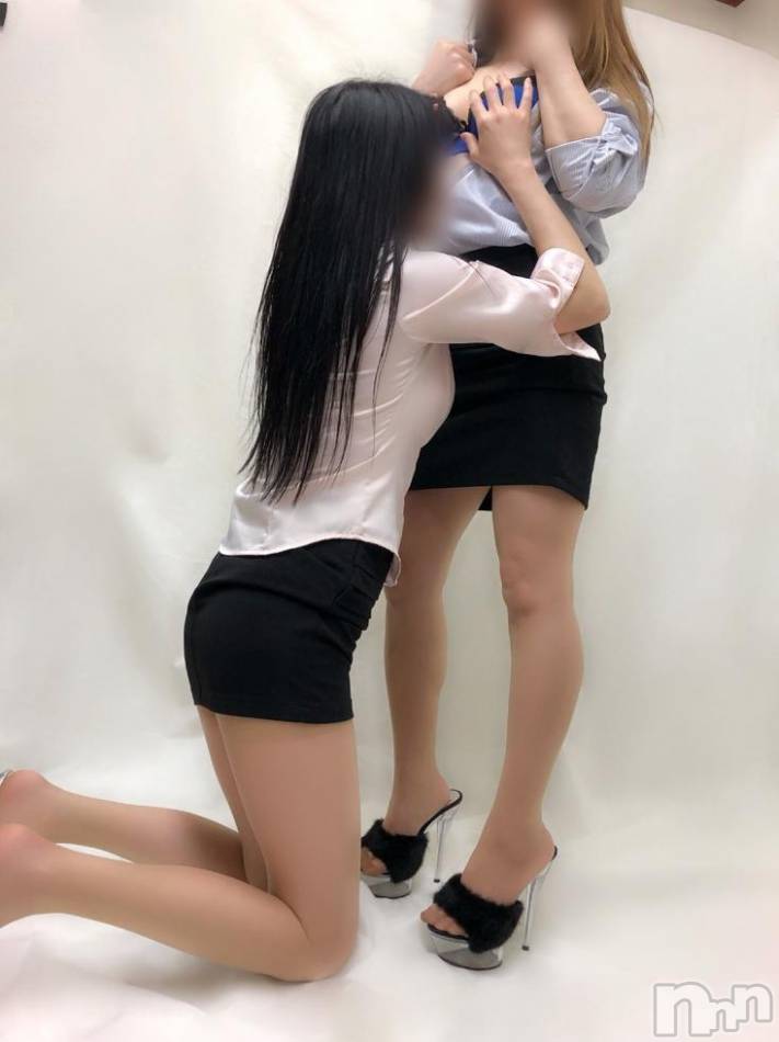 三条デリヘル(ヒトヅマジュンチャン)の2020年8月29日お店速報「3Ｐ奥様と気持ち良くなりませんか？」