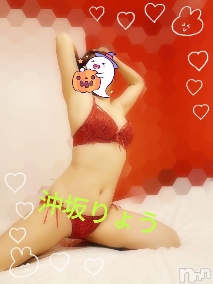 三条デリヘル(ヒトヅマジュンチャン)の2020年11月13日お店速報「大人気奥様まだご予約可能なんです」