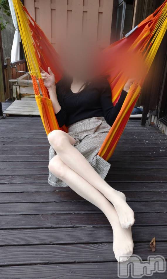 三条デリヘル(ヒトヅマジュンチャン)の2021年2月6日お店速報「美しい隣の奥様と秘密の関係に…そんな夢を現実に…」