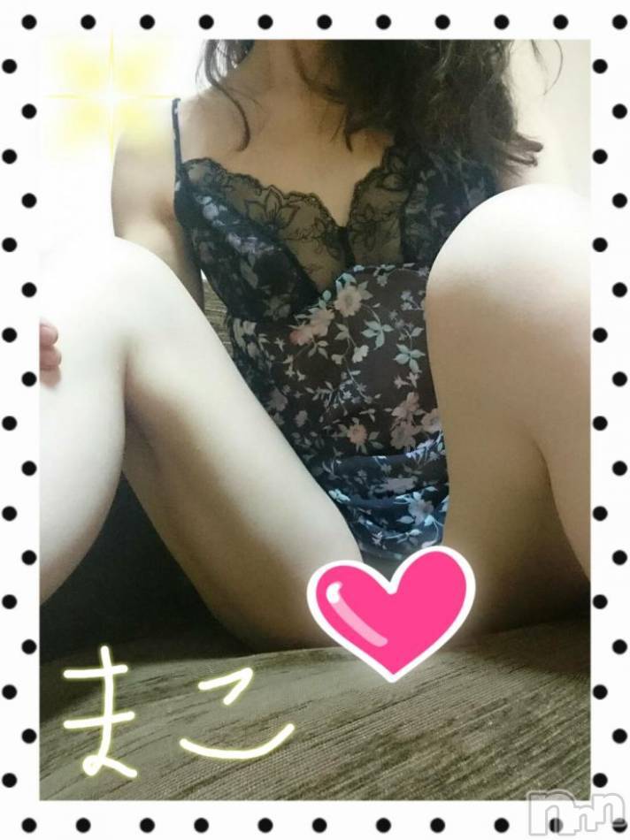 三条デリヘル(ヒトヅマジュンチャン)の2022年4月27日お店速報「小柄の天然奥様・淫乱美脚奥様どちらの遊びますか？？」